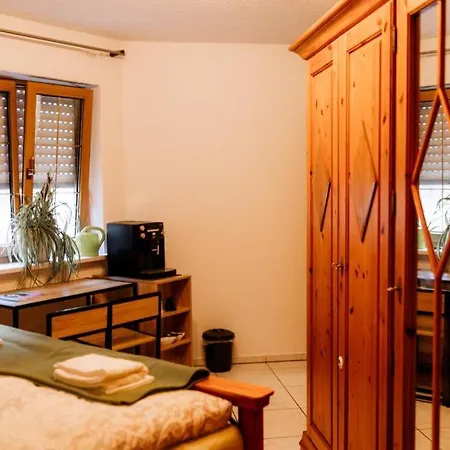 Moderne Landwohnung - - Lage