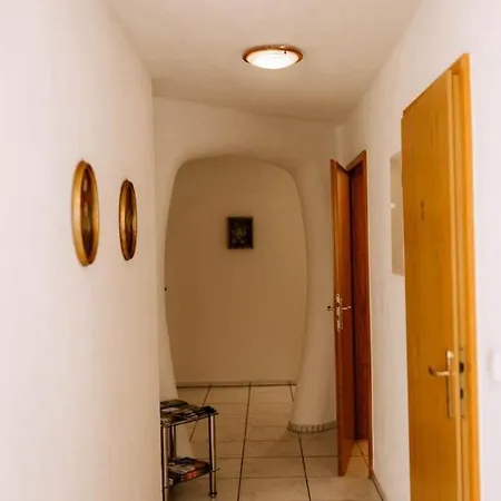 Гостевой дом Moderne Landwohnung - - Lage Готтмадинген