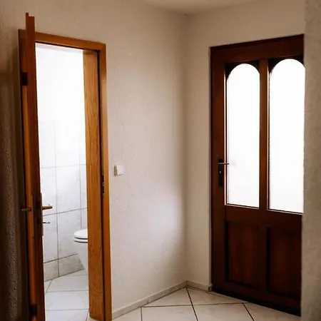 Moderne Landwohnung - - Lage Гостевой дом Готтмадинген