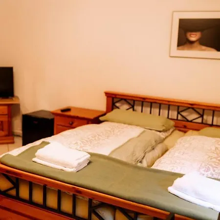 Moderne Landwohnung - - Lage Гостевой дом Готтмадинген